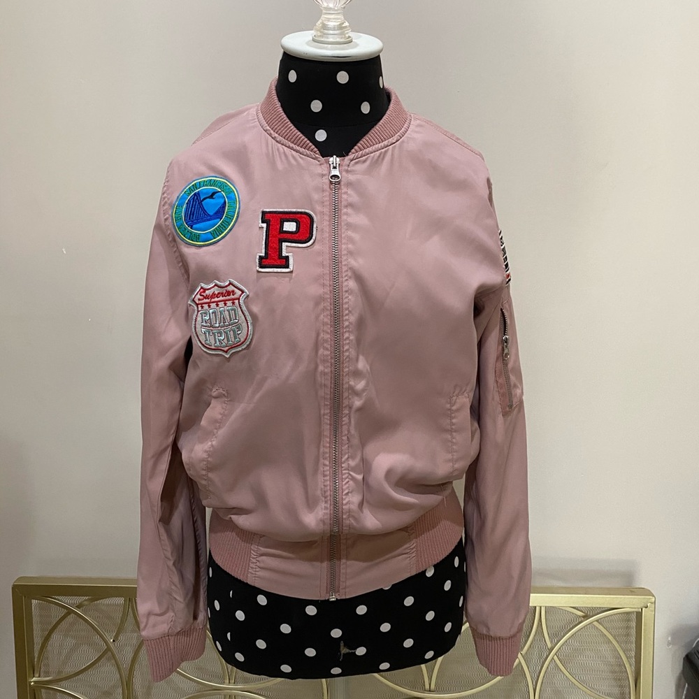 Pink bomber jacket with patches and zipper